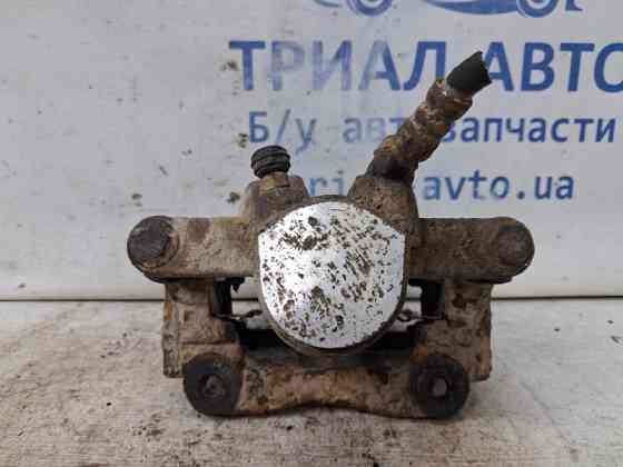 Суппорт задний левый Toyota Avensis T25 1.8 БЕНЗИН 1ZZFE 2002 (б/у) Киев