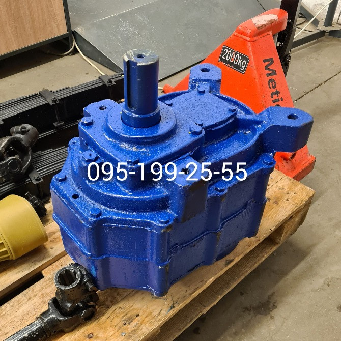 Редуктор НИ.11.12 (ТСН-2Б, ТСН-3Б, ТСН-160). Редуктор НІ.11.12 (ТСН-2Б, ТСН-3Б, ТСН-160) Днепр - изображение 1