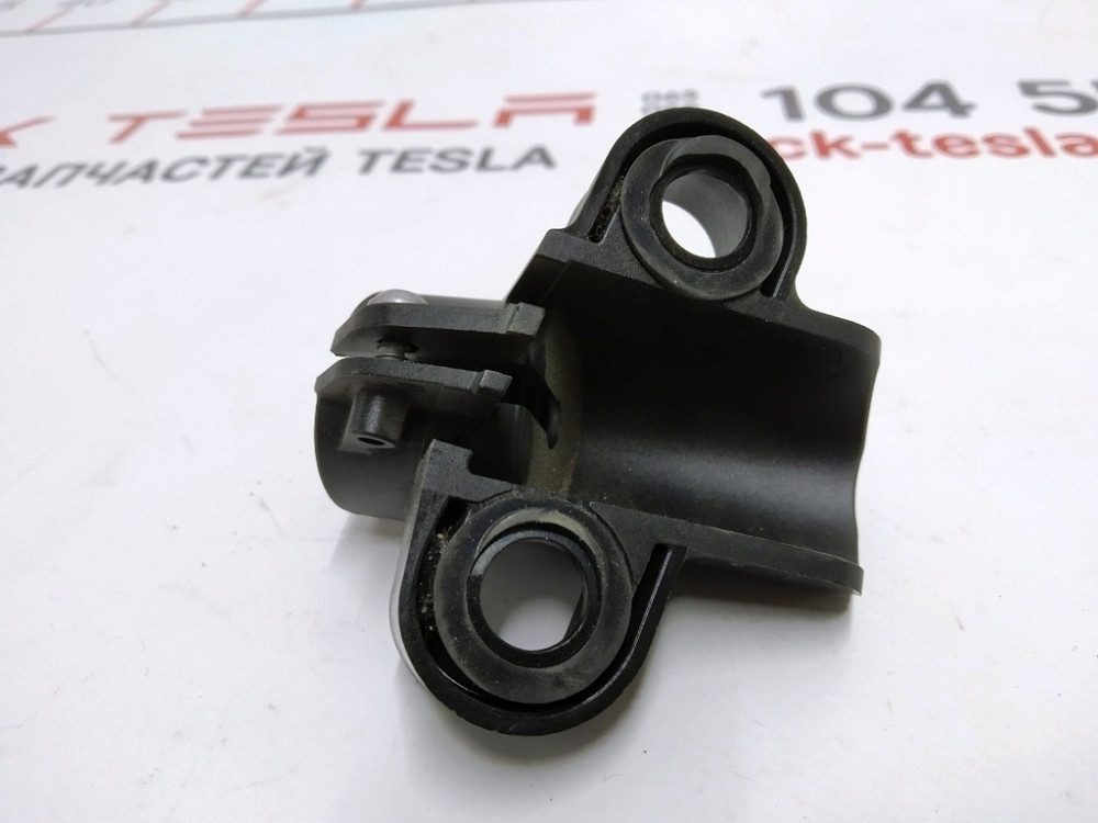 1Корпус упора крышки багажника правый Tesla model X 1051429-00-D Киев - изображение 2