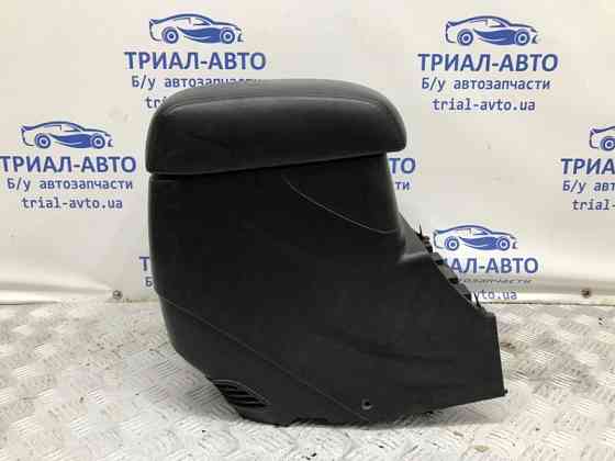 Подлокотник Mitsubishi Pajero Wagon 2006-2022 8011A523XA (Арт. 56645) Київ