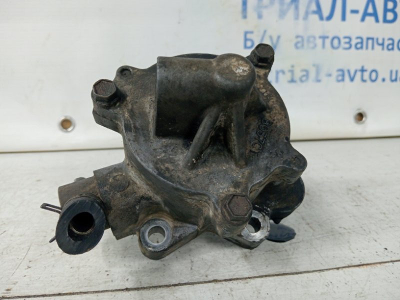 Насос вакуумный Mitsubishi Pajero Wagon 4 3.2 ДИЗЕЛЬ 4M41 2006 (б/у) Київ - зображення 1