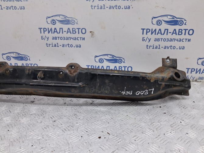 Усилитель бампера передний Mitsubishi L200 KB 2.5 DIESEL 4D56 2006 (б/у) Київ - зображення 3
