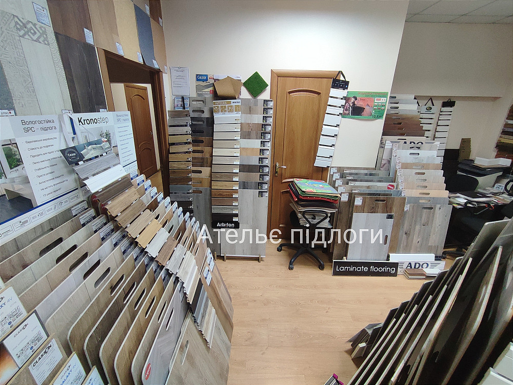 Ламінат, вінілова SPC підлога, лінолеум, паркетна дошка, плінтус. Київ - зображення 7