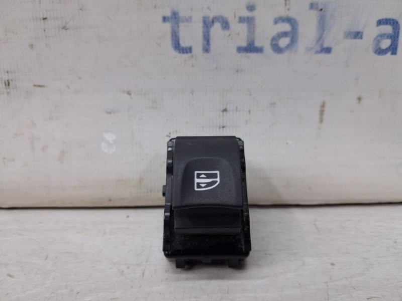 Кнопка стеклоподъемника Renault Megane 3 1.5 DIESEL K9K 2008 (б/у) Київ - зображення 1