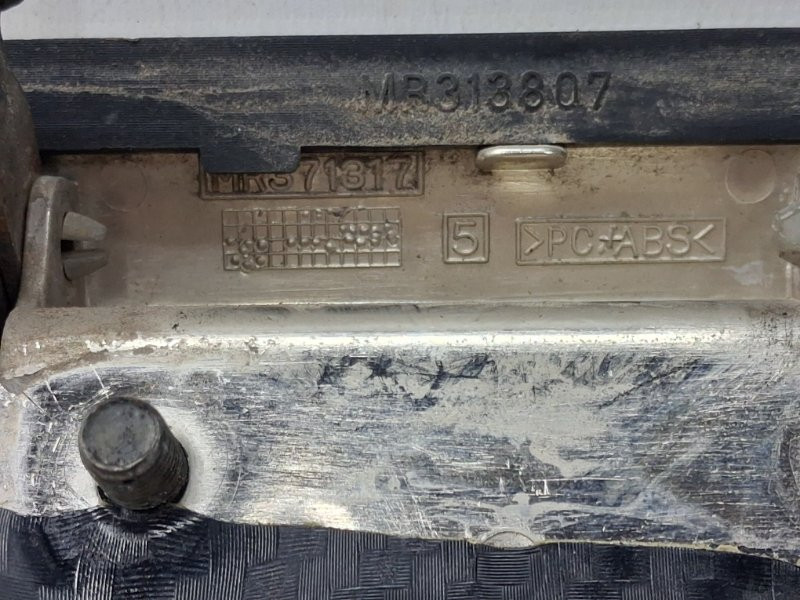 Ручка двери внешняя задняя левая Mitsubishi Pajero Sport K9 3.0 БЕНЗИН 6G72 1996 (б/у) Киев - изображение 3