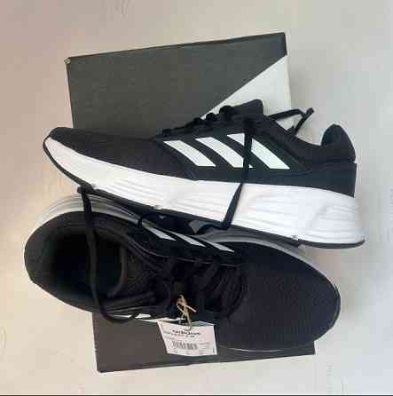 Нові оригінальні чоловічі кросівки Adidas Galaxy 6 M Київ