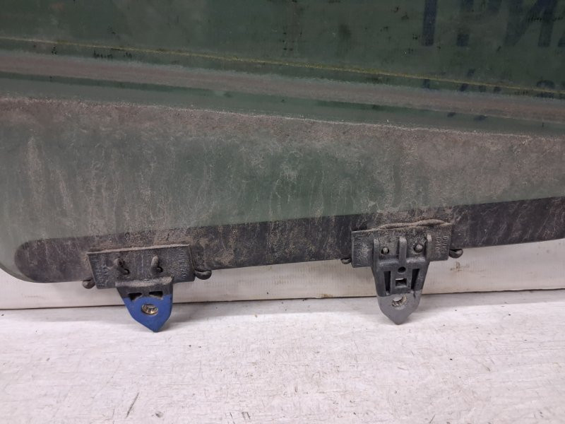 Стекло двери заднее левое Nissan Pathfinder R51 2.5 DIESEL YD25DDTI 2004 (б/у) Киев - изображение 2