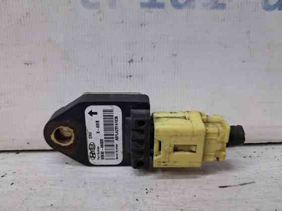 Датчик удара (AIRBAG) Kia Ceed JD 1.6 DIESEL D4FB 2012 (б/у) Київ