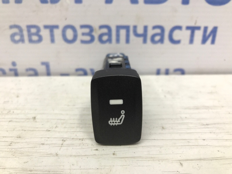 Кнопка подогрева SsangYong Korando 2010-2019 8521034000HDV (Арт. 51741) Киев - изображение 1