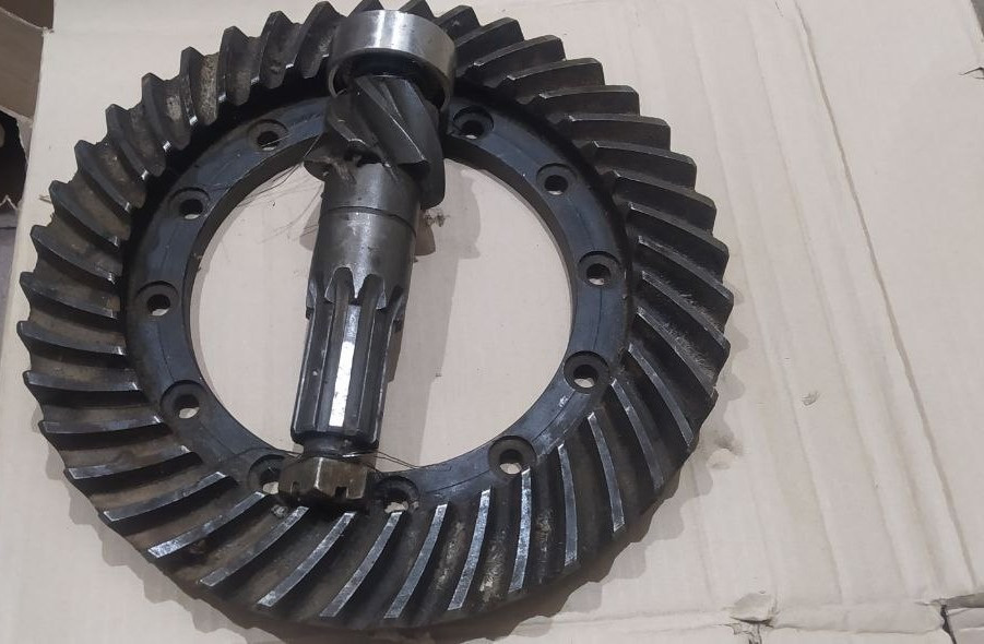 Главная пара на драглайн ЭО-3211, 304, 302 (планетарка+хвостовик 6/40) . Черкассы - изображение 1