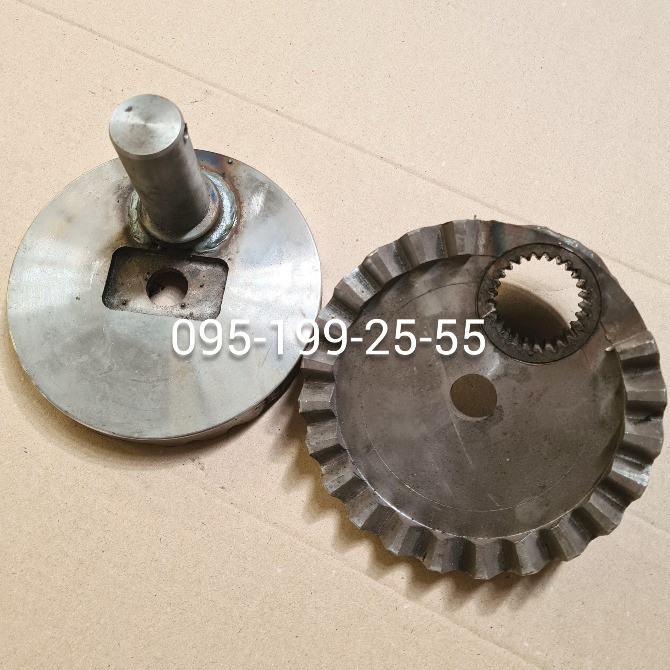 Дозатор РОУ-6. Дозатор РОУ-6 (половина зі шліцами). Дозатор РОУ-6 (половина з пальцем) Днепр - изображение 1